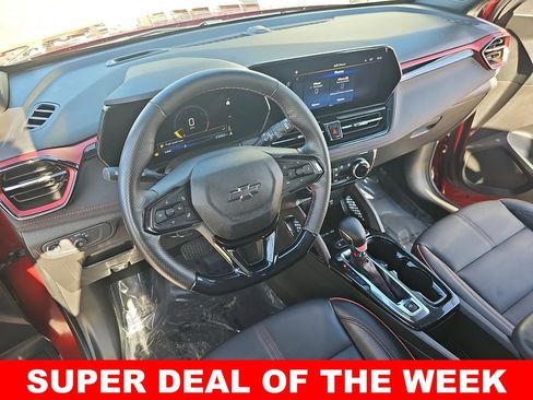 Used 2025 Chevrolet TrailBlazer RS w/ Convenience Package image 16