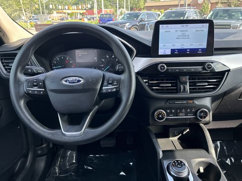 Used 2020 Ford Escape SE AWD/4WD image 19