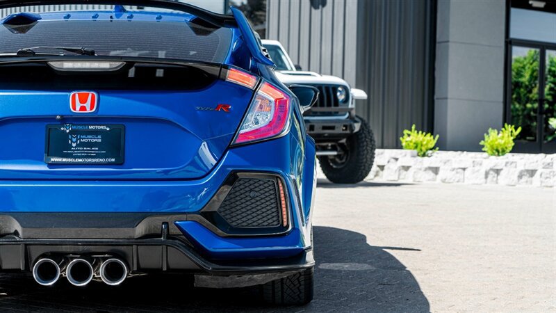 Used 2018 Honda Civic Type R image 15