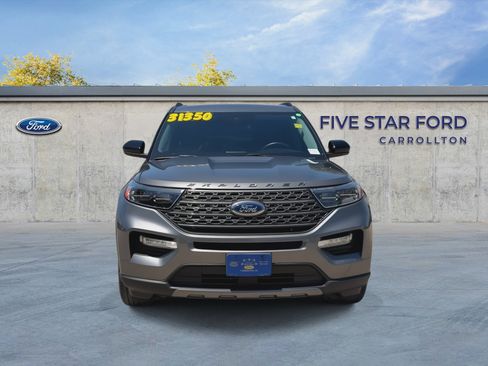 Certified 2023 Ford Explorer XLT w/ Equipment Group 202A RWD image 3