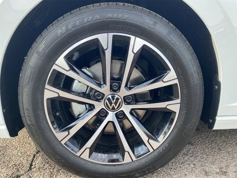 New 2025 Volkswagen Jetta Sport image 6