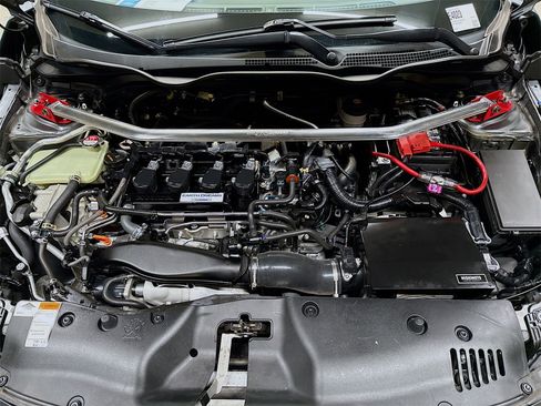 Used 2018 Honda Civic Sport Touring image 32