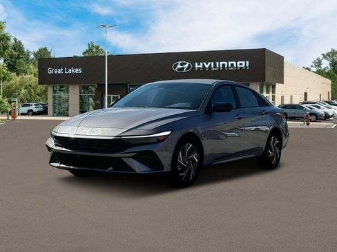 New 2025 Hyundai Elantra SEL image 1