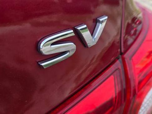 Used 2016 Nissan Sentra SV FWD image 11