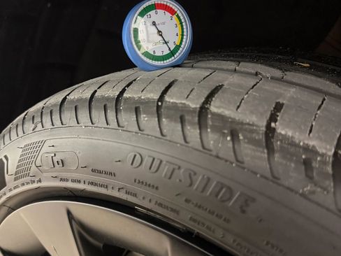 Used 2023 Tesla Model Y Long Range image 13