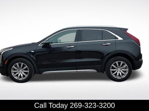 Used 2021 Cadillac XT4 Premium Luxury w/ Cold Weather Package image 5