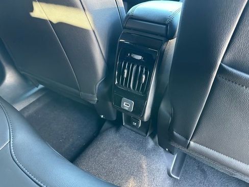 New 2026 Jeep Compass Latitude image 19