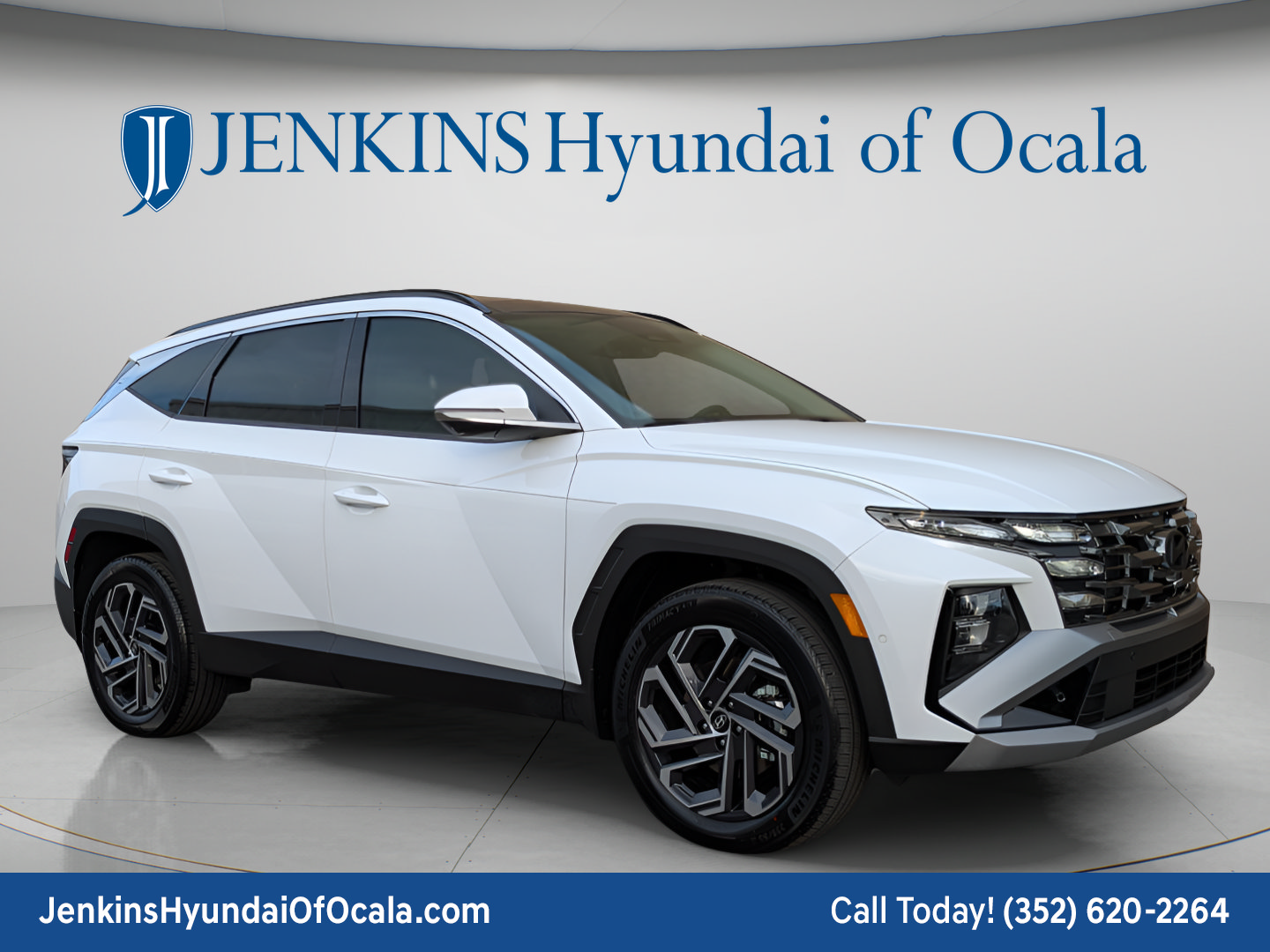 New 2026 Hyundai Tucson Limited AWD/4WD image 2