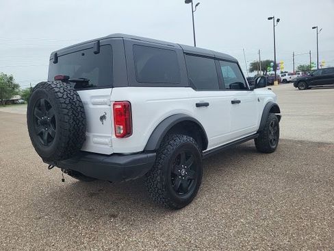 Used 2023 Ford Bronco Black Diamond AWD/4WD image 5
