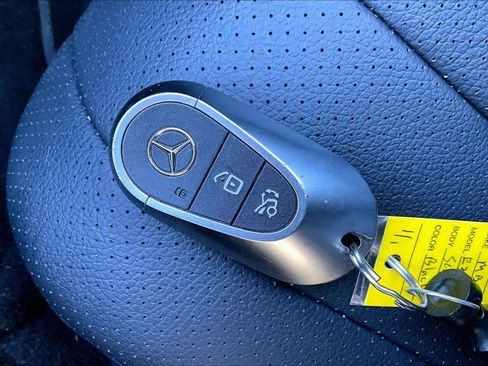 Used 2024 Mercedes-Benz E 350 4MATIC Sedan image 15