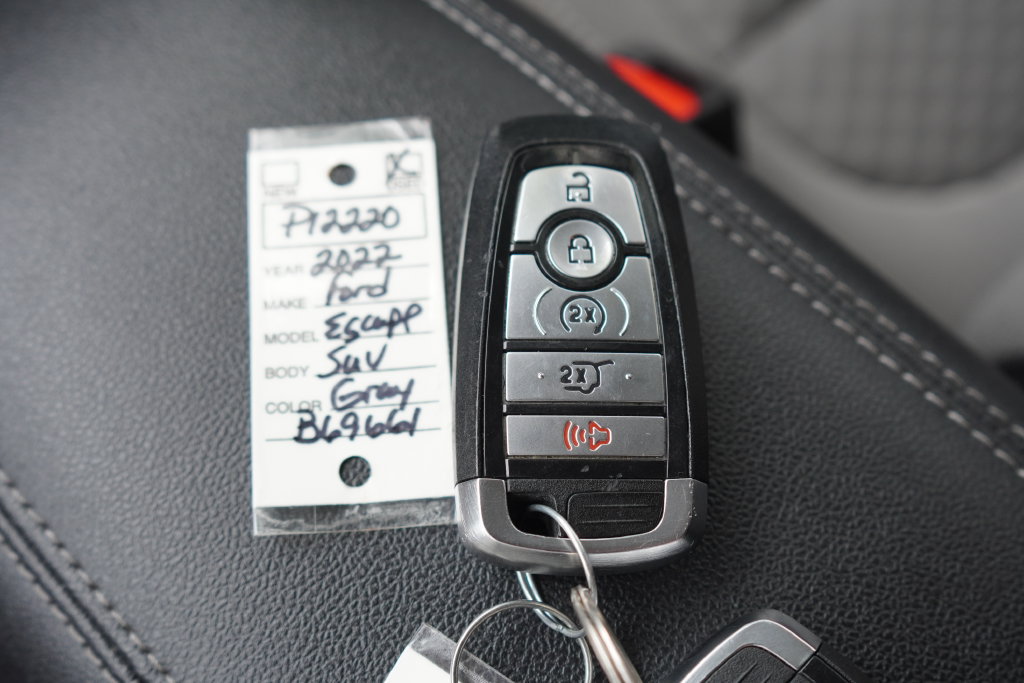 Used 2022 Ford Escape SE w/ Convenience Package AWD/4WD image 32