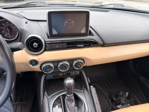 Used 2016 MAZDA MX-5 Miata Grand Touring RWD image 2