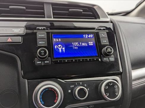Used 2019 Honda Fit LX image 24