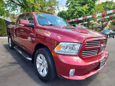 Used 2015 RAM 1500 Sport w/ Convenience Group AWD/4WD image 4