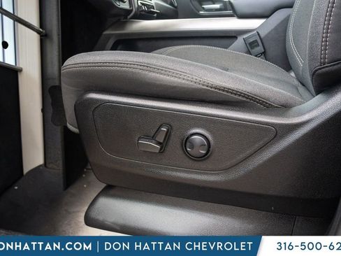 Used 2022 RAM 1500 Big Horn AWD/4WD image 18