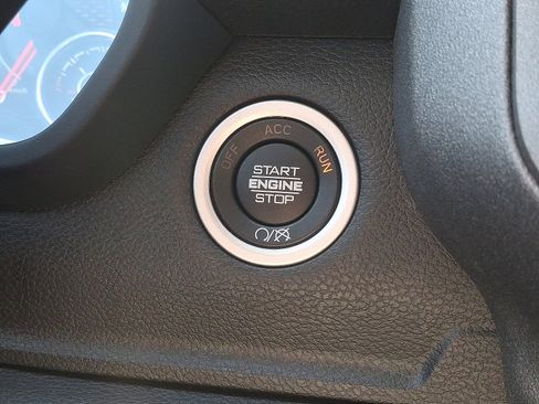 Used 2024 RAM 3500 Tradesman image 23