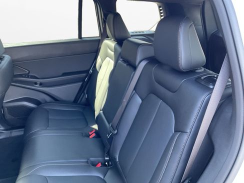 New 2026 Jeep Cherokee Limited image 13