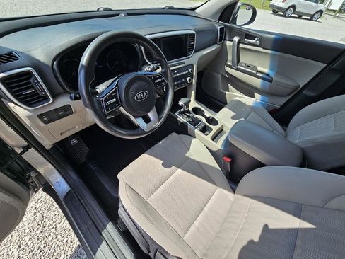 Used 2020 Kia Sportage LX AWD/4WD image 15