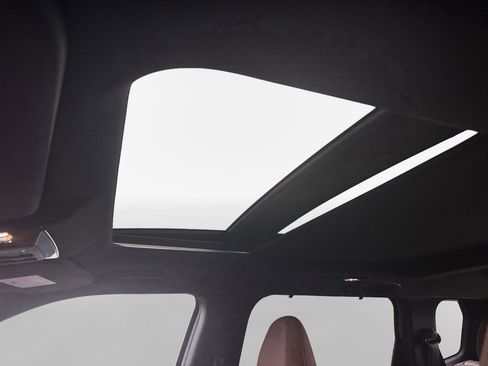 New 2026 Mitsubishi Outlander SEL image 23