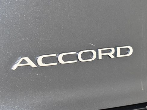 Used 2023 Honda Accord EX image 9
