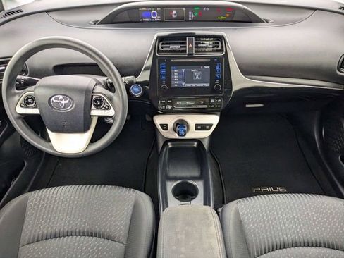 Used 2018 Toyota Prius Two w/ Prius Two Safety Plus Package FWD image 13
