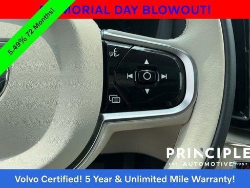 Certified 2023 Volvo XC60 B5 Plus w/ Climate Package AWD/4WD image 25