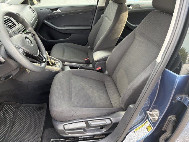 Used 2015 Volkswagen Jetta S FWD image 11