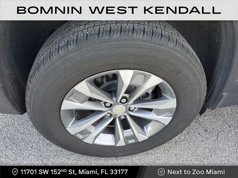 Used 2026 Chevrolet Equinox LT image 9