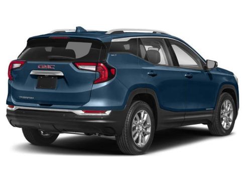 Certified 2023 GMC Terrain SLE w/ Driver Convenience Package image 2