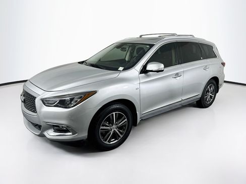 Used 2017 INFINITI QX60 FWD w/ Premium Plus Package image 3
