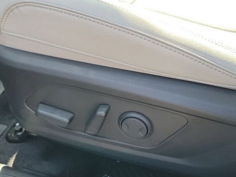 New 2026 Hyundai Tucson Limited image 16