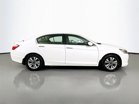 Used 2014 Honda Accord LX image 9