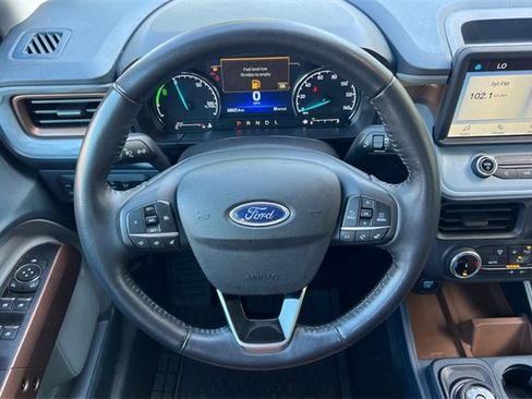 Used 2022 Ford Maverick Lariat image 16
