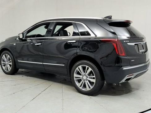 Certified 2025 Cadillac XT5 Premium Luxury w/ LPO, Floor Liner Package image 3