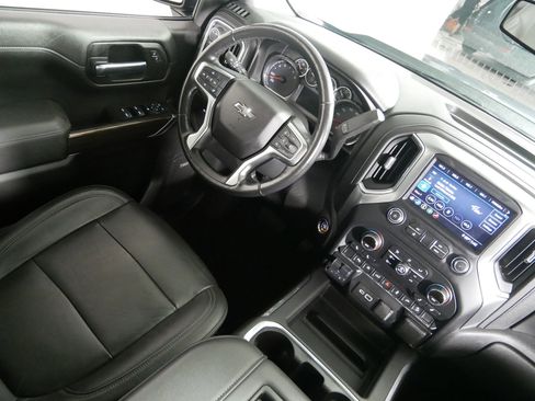 Certified 2020 Chevrolet Silverado 1500 RST w/ All-Star Edition AWD/4WD image 9