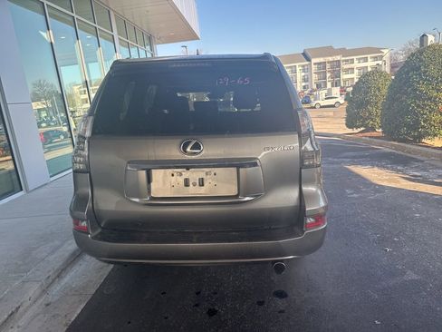 Used 2021 Lexus GX 460 Premium image 5