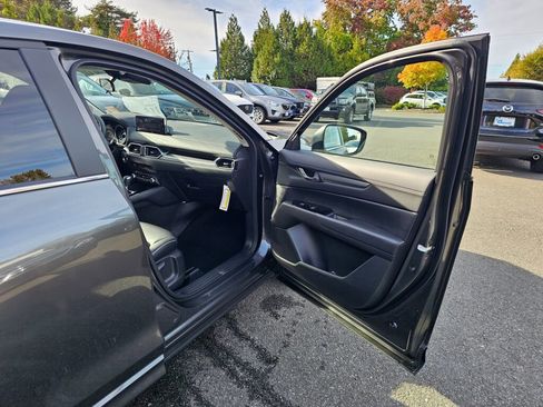 New 2025 MAZDA CX-5 AWD 2.5 S w/ Select Package image 26