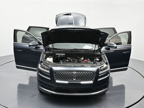 Used 2023 Lincoln Nautilus Reserve image 46