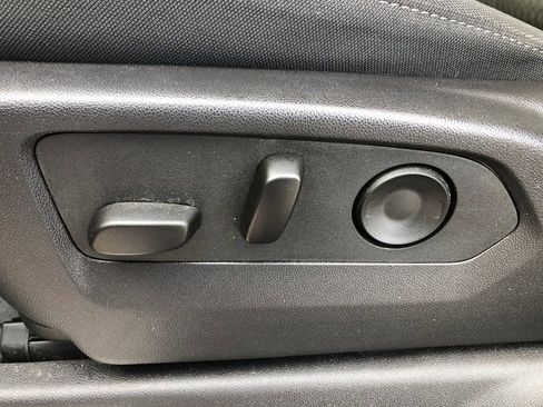 Used 2025 Chevrolet Silverado 3500 LT w/ All Star Edition image 16