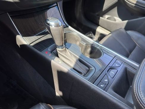 Used 2016 Chevrolet Impala LTZ FWD image 20