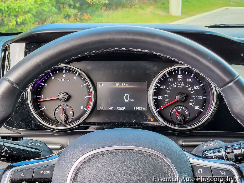 Used 2024 Kia Carnival EX FWD image 15