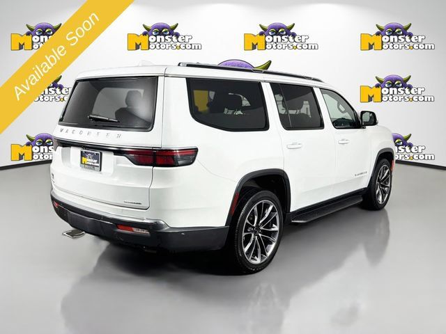 Used 2022 Jeep Wagoneer Series II w/ Premium Group I AWD/4WD image 5
