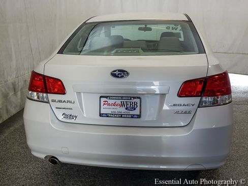 Used 2013 Subaru Legacy 2.5i Premium w/ All-Weather Pkg AWD/4WD image 6