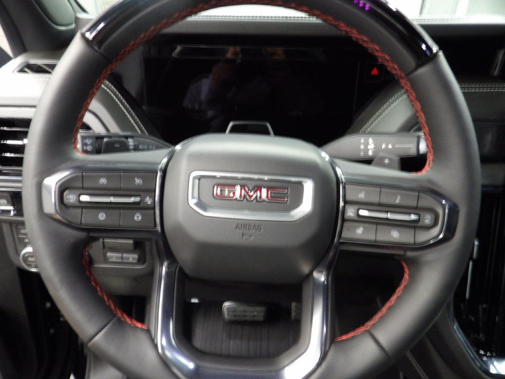 Used 2026 GMC Yukon AT4 Ultimate AWD/4WD image 52