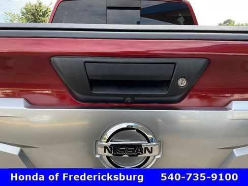 Used 2021 Nissan Titan Platinum Reserve w/ Moonroof Package AWD/4WD image 13