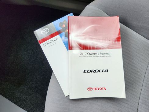 Used 2010 Toyota Corolla LE FWD image 20
