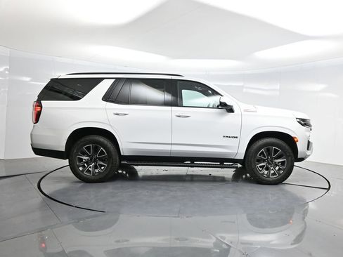 Used 2023 Chevrolet Tahoe Z71 w/ Luxury Package AWD/4WD image 39