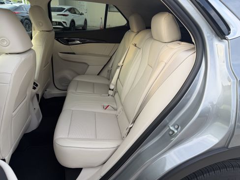 Used 2023 Buick Envision Essence AWD/4WD image 12