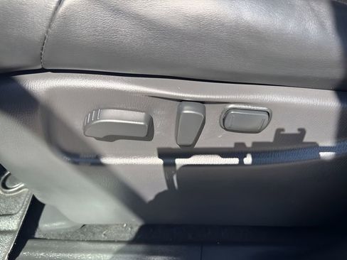Used 2019 Nissan Armada SL w/ Premium Package AWD/4WD image 10