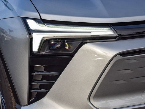New 2026 Chevrolet Blazer EV LT FWD image 8